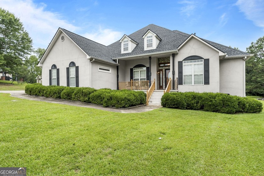 Desirable Waters Edge Subdivision! Situated on Approx 2.22 acres - photo 5