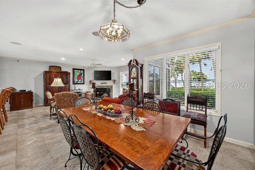 Experience waterfront living at Mariner's Point, a sought-after - photo 7