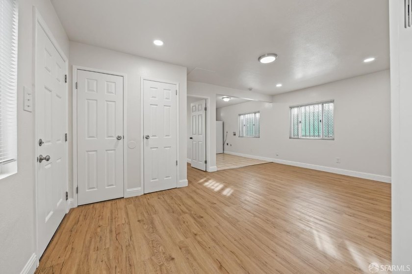Beautifully updated single-story home positioned at the end of a - photo 6