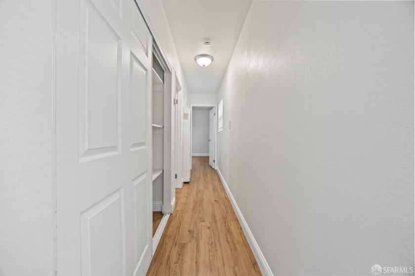 Beautifully updated single-story home positioned at the end of a - photo 10