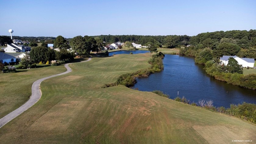 A lovely pond front setting to build the home of your dreams! - photo 15