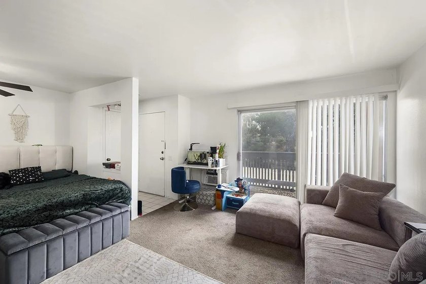 Centrally located in Mission Valley, this well-maintained - photo 10