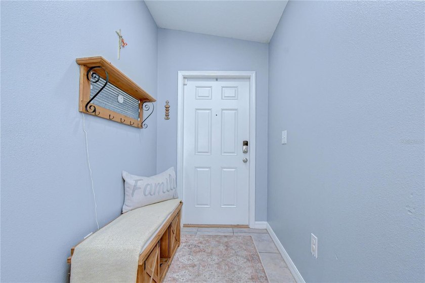 Welcome to this beautifully designed 4-bedroom, 2-bathroom split - photo 3