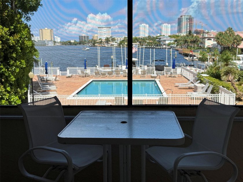 Enjoy direct water views from every room of the pool, marina and - photo 9