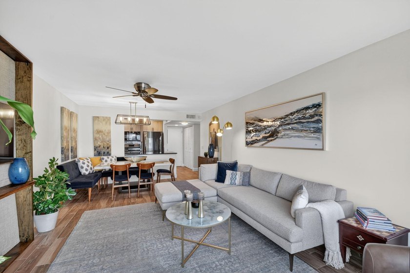 Experience sophisticated coastal living in this exquisitely - photo 18