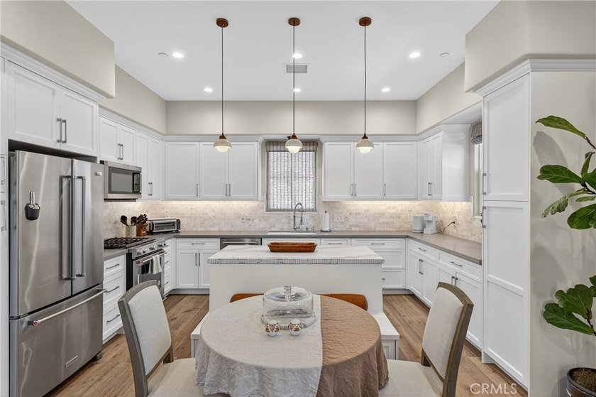 Designer-Perfect Townhome in the Heart of Walteria - Lives Like - photo 7
