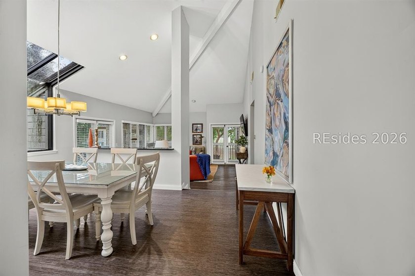 In the heart of Palmetto Dunes, this beautiful villa is the kind - photo 38
