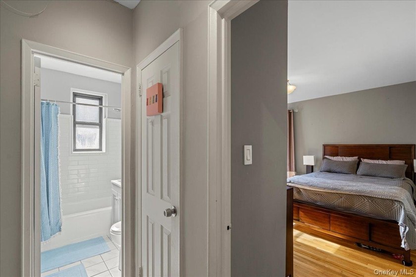 The Versailles a move-in ready 1 bedroom/1 bathroom Co-op in the - photo 11
