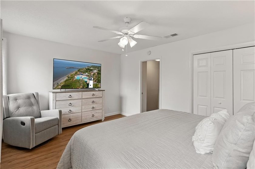 Discover this perfectly positioned condo offering the best of - photo 13