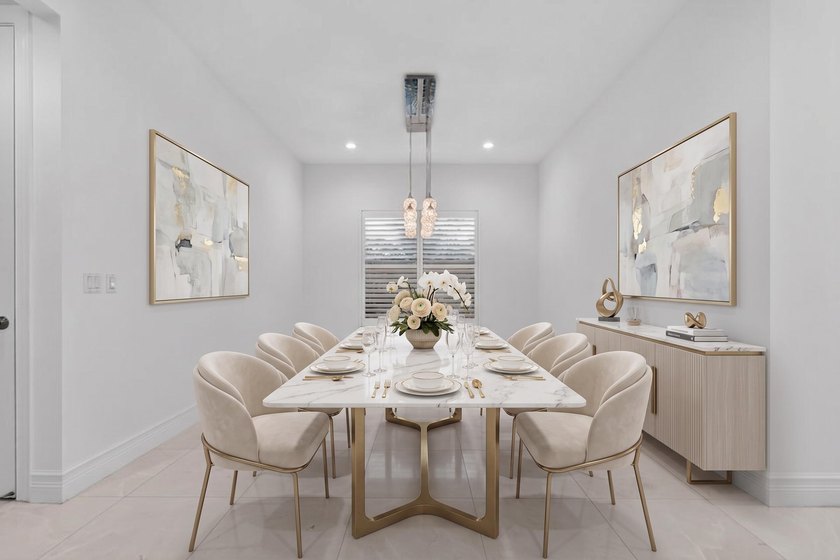 SHOWINGS START ON SATURDAY 05/23 AT 10:30AM Experience the - photo 14