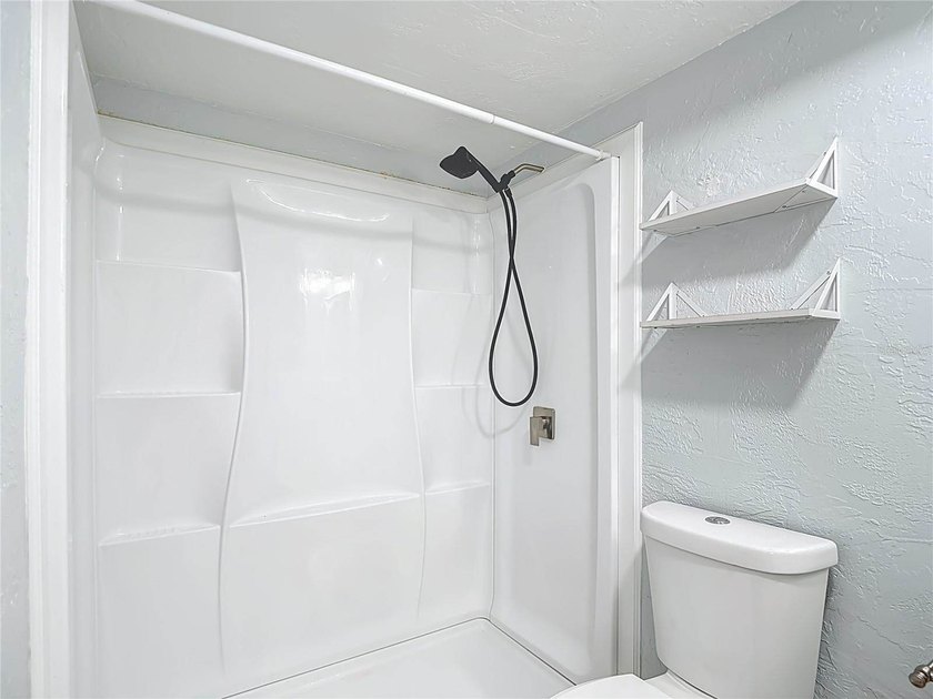 Under contract-accepting backup offers. Virtually Staged - photo 18