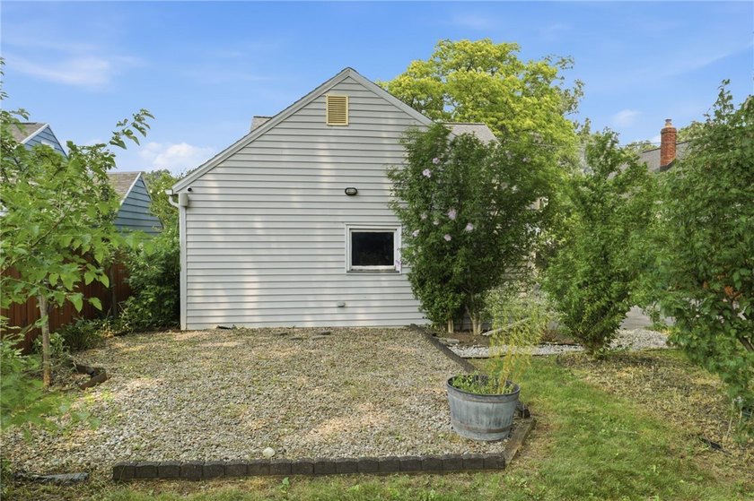 Step into this stunning, fully updated 1940s Cape Cod in the - photo 28