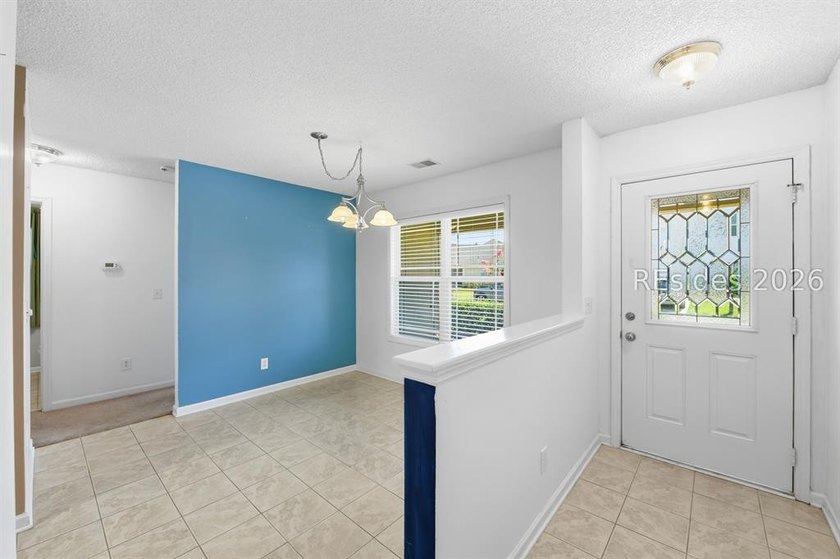 Here is your opportunity to own a 4-bedroom home with a fenced - photo 4