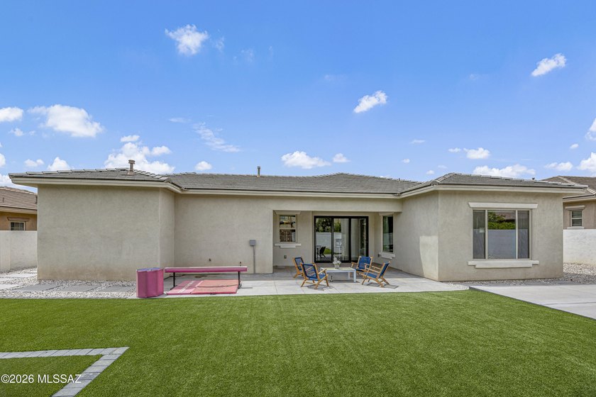 Located within the exclusive gated enclave of Hacienda Del Lago - photo 37