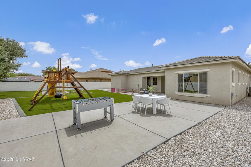 Located within the exclusive gated enclave of Hacienda Del Lago - photo 38