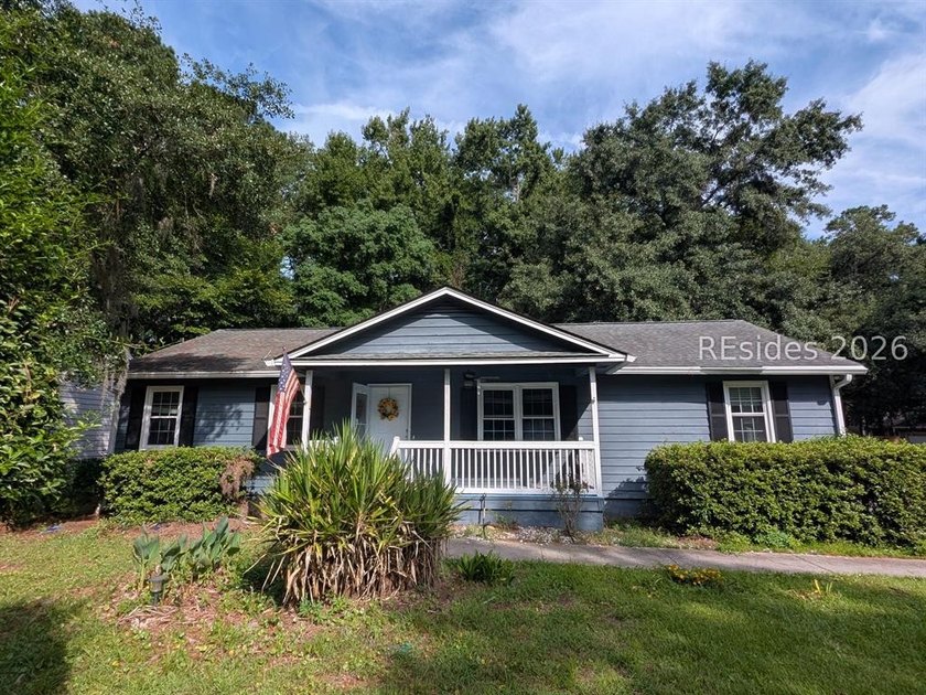 Single-level, elevated 3-bedroom, 2-bath home in the Baywood - photo 11