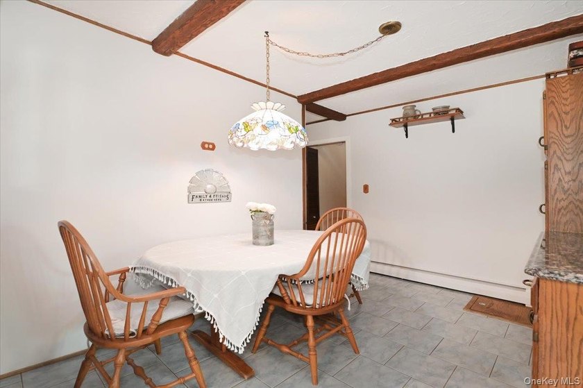 Welcome to 2 Oak Place, Massapequa - A Beautifully Expanded Cape - photo 11
