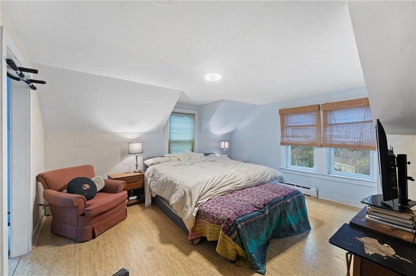 Discover an incredible opportunity in the heart of Wakefield! - photo 26