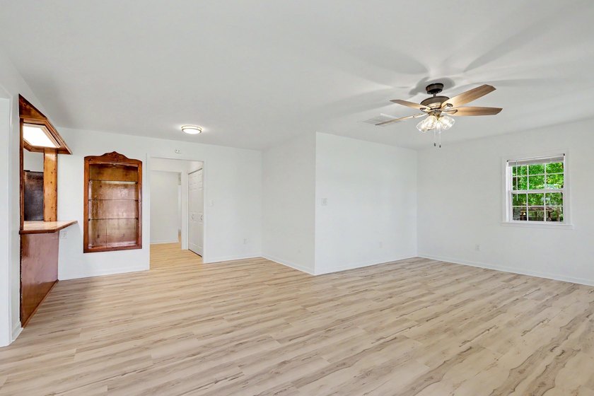 Unparalleled Lake Oconee Lakefront Opportunity with - photo 31