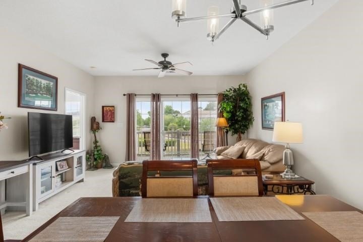 Immaculate and exceptionally well maintained, this 2-bedroom - photo 9