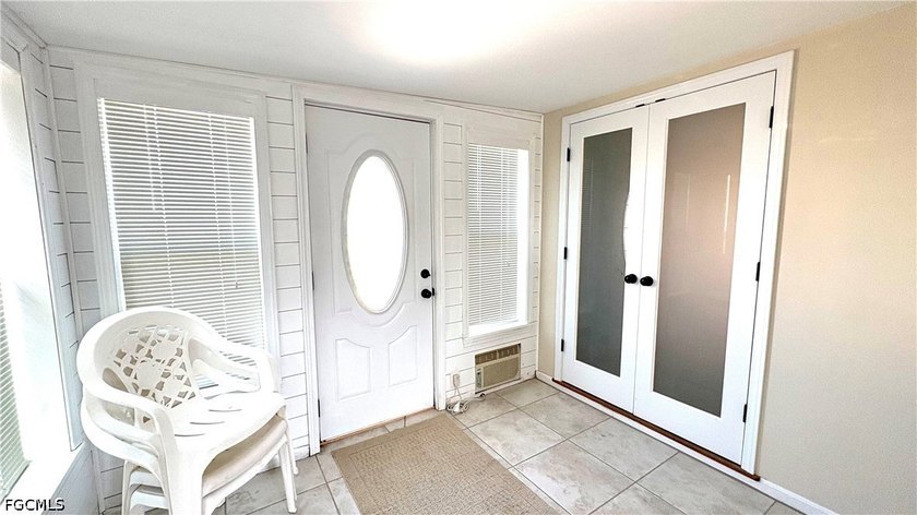 1300+ sq ft of air-conditioned living space in this beautifully - photo 25