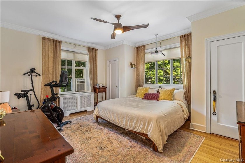 Discover the charm of Unit 2G at 38-30 Douglaston Parkway in - photo 9