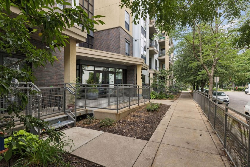 Get ready to see the condo that has it ALL! Feels like new - photo 45