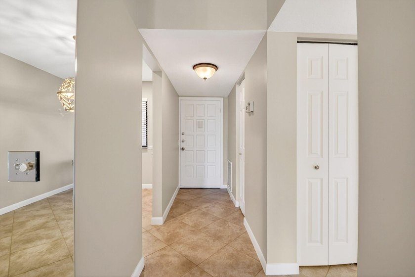 Finest location in Palm Beach County, ultra - private, 7- miles - photo 11