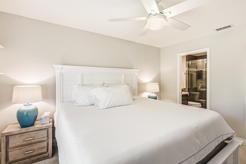 Second floor with high ceilings fully &amp; beautifully furnished - photo 12