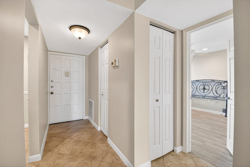 Finest location in Palm Beach County, ultra - private, 7- miles - photo 12