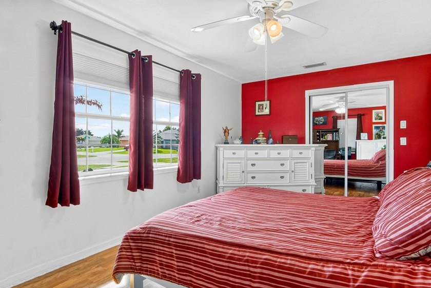 Welcome home to this perfect cozy house. The 2 bedroom 2 - photo 16