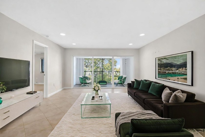Finest location in Palm Beach County, ultra - private, 7- miles - photo 23