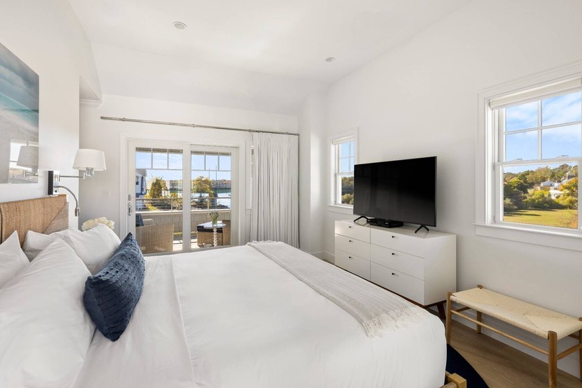 Introducing Canoe Place Boathouses, where Hamptons Home - photo 13