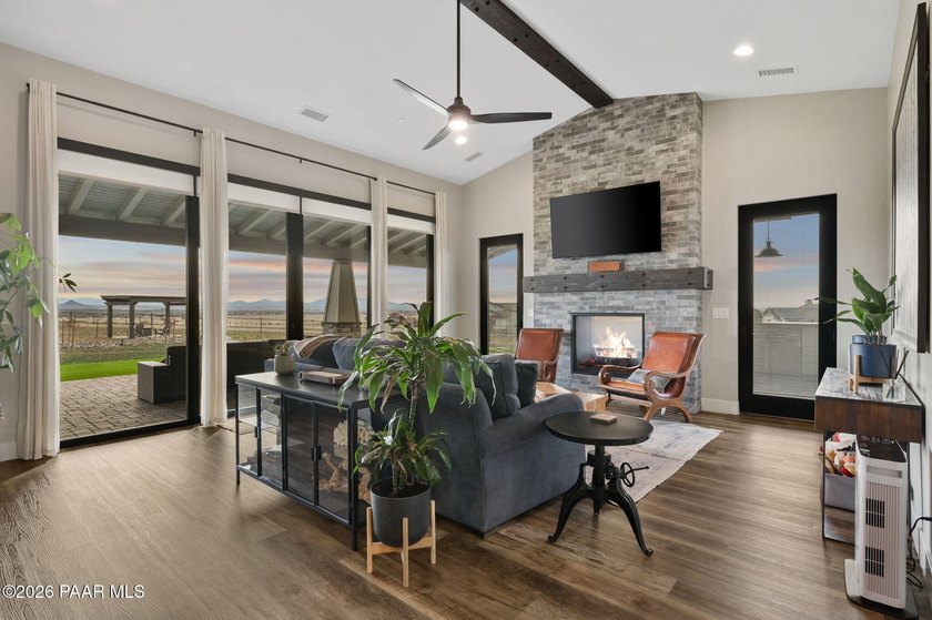 Behold the pinnacle of high-desert living in this 3,178 sq-ft - photo 22