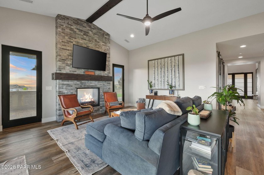 Behold the pinnacle of high-desert living in this 3,178 sq-ft - photo 24