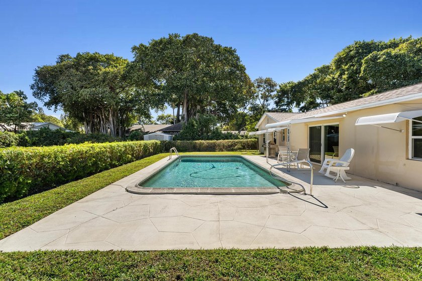 Rare opportunity to own a versatile home featuring two primary - photo 33