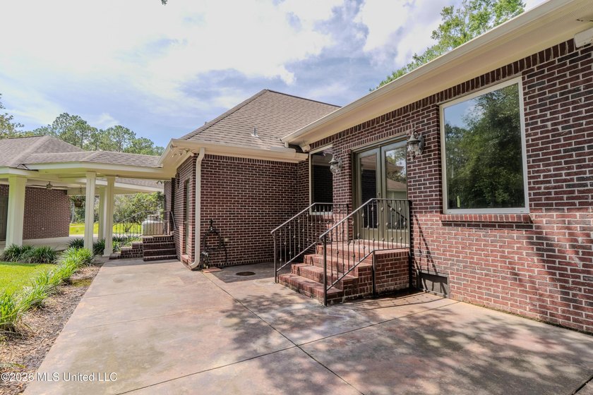 LUXURY ESTATE situated on 1.3+/- acres, offering PRIVACY - photo 37