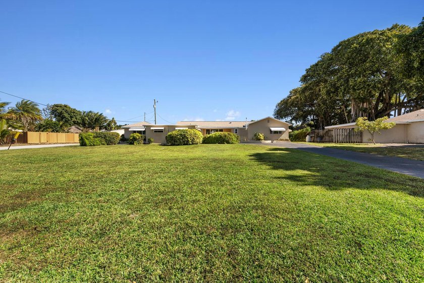 Rare opportunity to own a versatile home featuring two primary - photo 39