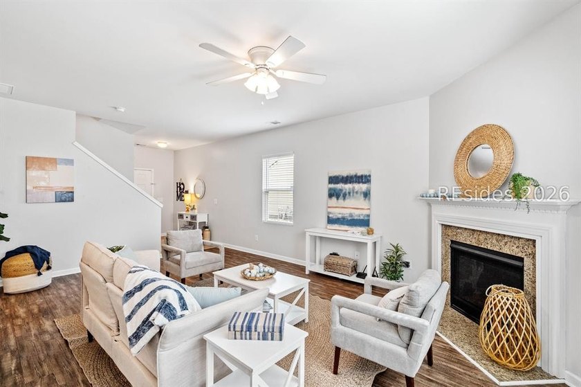 Fantastic value in Shadow Moss! Enjoy peace of mind with major - photo 9