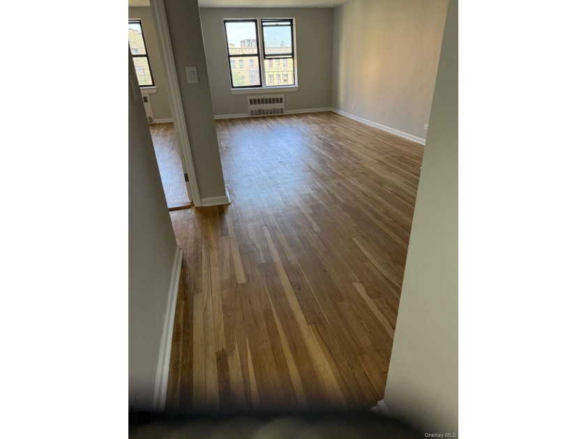 SPONSOR UNIT No Board Approval Required! Welcome to Residence 4B - photo 4