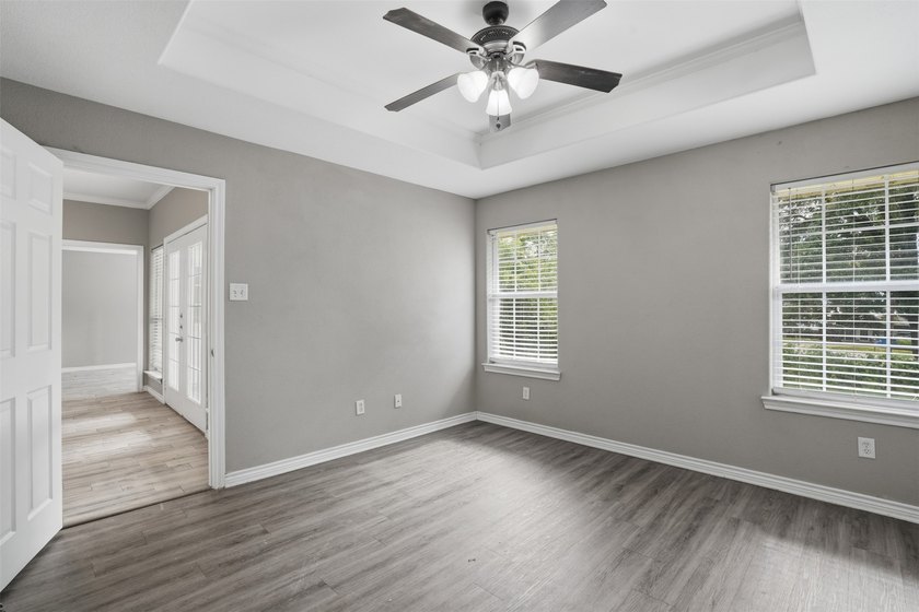 Enjoy peaceful living near beautiful Cedar Creek Lake in this - photo 18