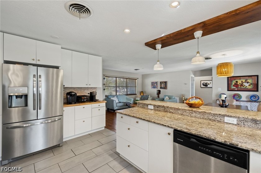 Nestled in the highly desirable Riverside McGregor neighborhood - photo 12