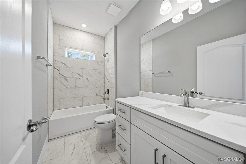 BEAUTIFUL 2025 NEW BUILD with 4 BEDROOMS 3 BATHROOMS + 3 Car - photo 14