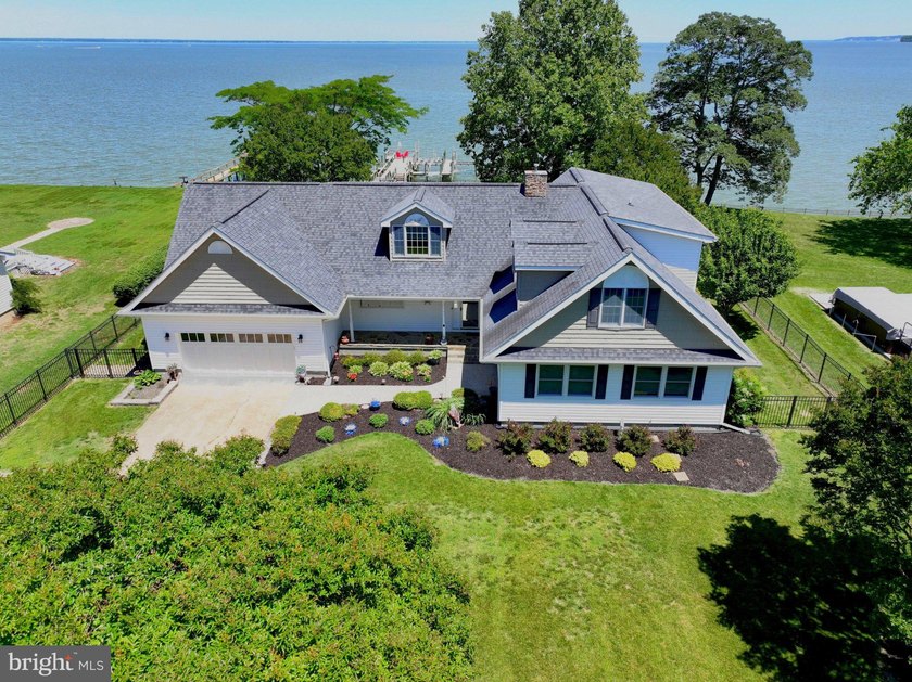 Discover the perfect blend of comfort and luxury in this - photo 5