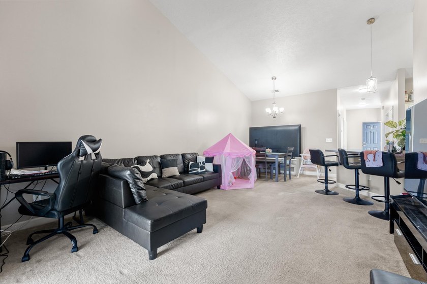 Introducing a prime investment opportunity located at 160 - photo 6