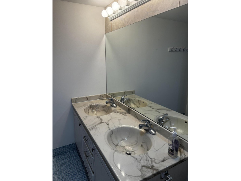 Your opportunity to own a piece of paradise. Location and - photo 17