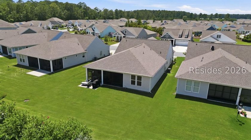 Skip the new build process with this one-level better than new - photo 23