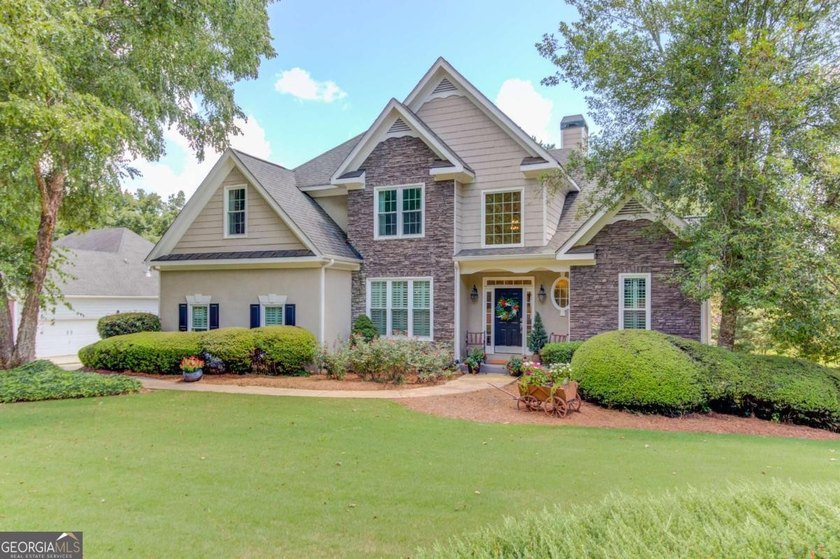 Nestled within the prestigious golf community of Providence Club - photo 6