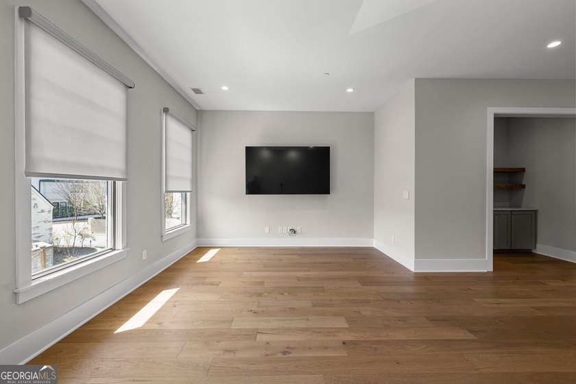Indulge in luxury at this exquisite Triangle Park townhome. It's - photo 8