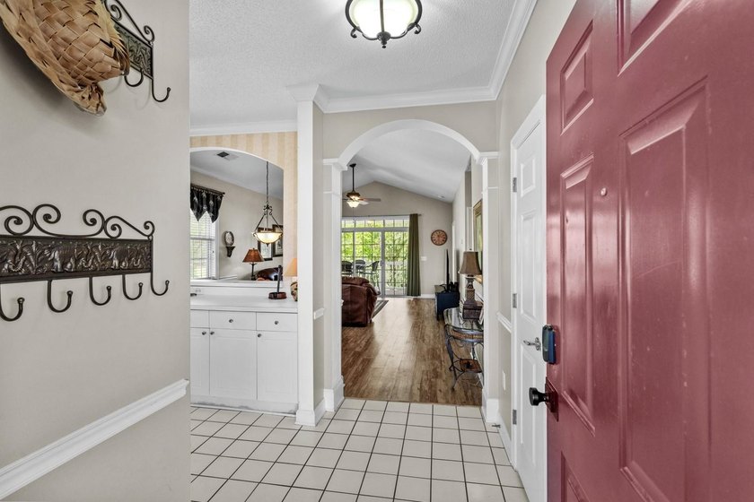 Whether you're looking for a vacation home in the perfect golf - photo 3